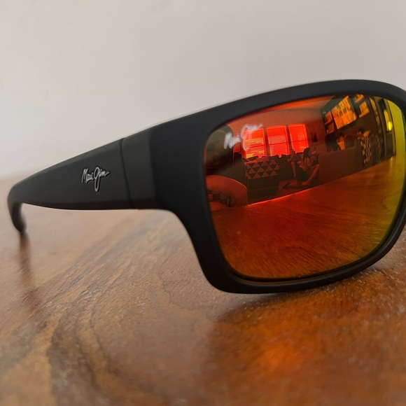 Maui Jim Black Sunglasses with Red Lenses